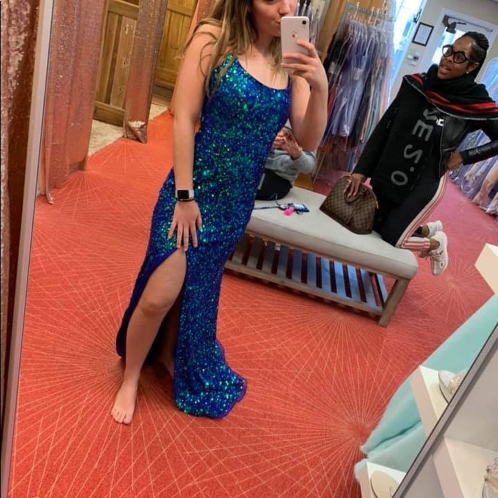 Brand New never been worn Prom dress.